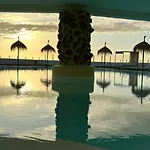 Island Village Sunset By Deihu Experiences 아데제