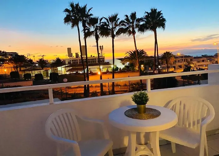 Island Village Sunset By Deihu Experiences Apartamento